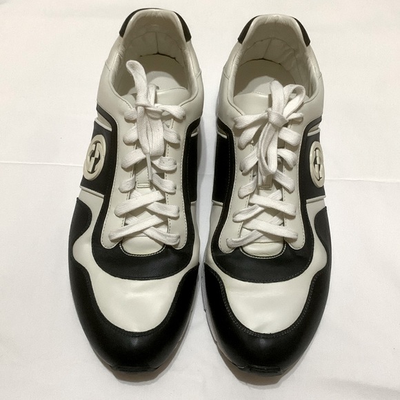 Gucci Black/White Leather Interlocking GG Lace Up Low Top Sneakers - Picture 1 of 8
